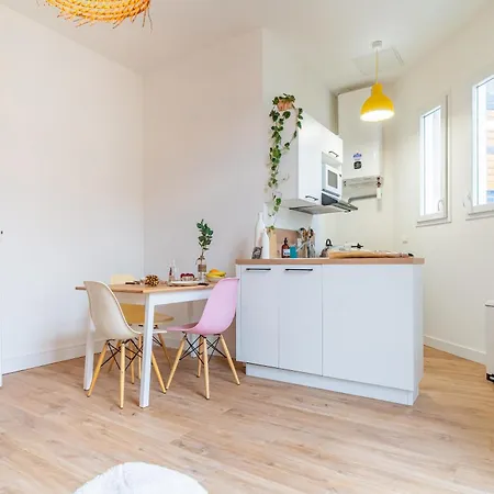 L'atypique - Appt A 150m De La Apartmán *
